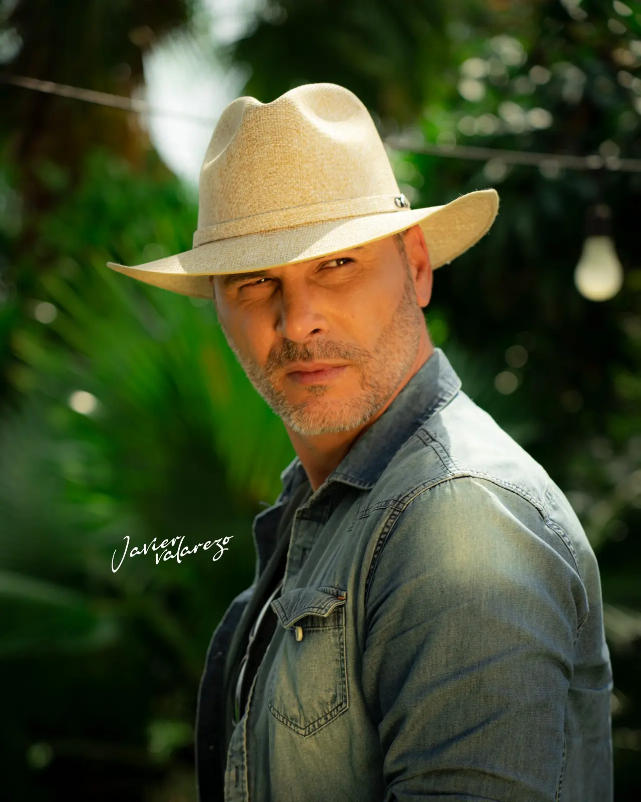 Actor · Serie de televisión — Alain Chaviano