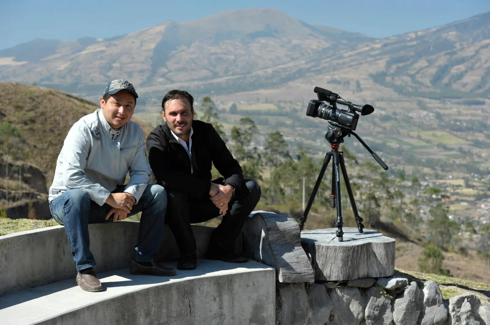 Miradas · Producción audiovisual — Alain Chaviano